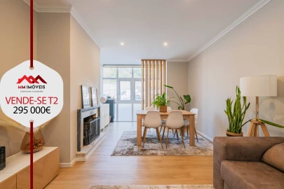Apartamento T2 para Venda em Canelas