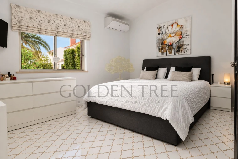 Apartamento T3 para Venda em Almancil Foto 13