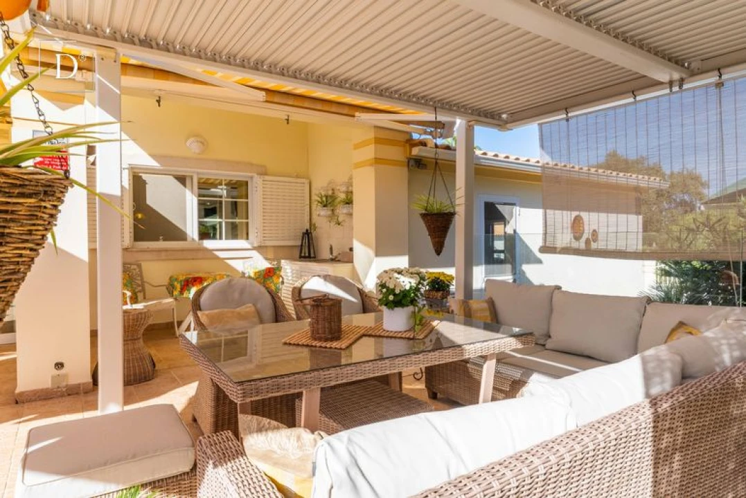 Moradia T3 para Venda em Albufeira e Olhos de Água Foto 32