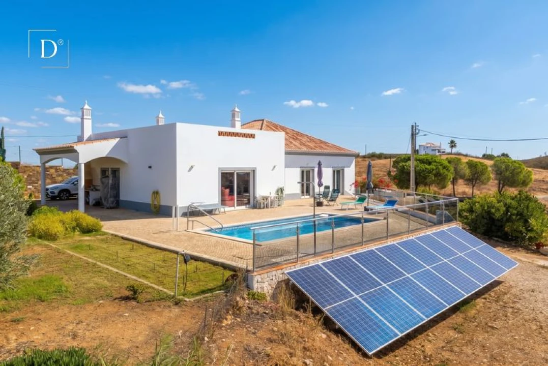 Moradia T3 para Venda em Conceição e Cabanas de Tavira Foto 1