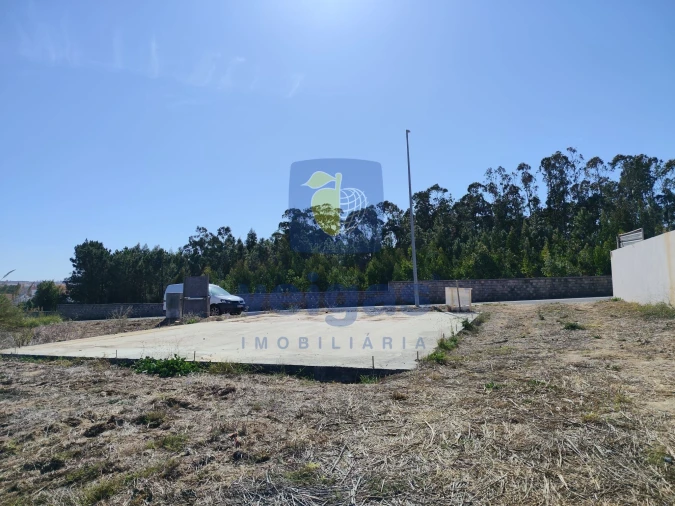 Terreno para Venda em Tornada e Salir do Porto Foto 5