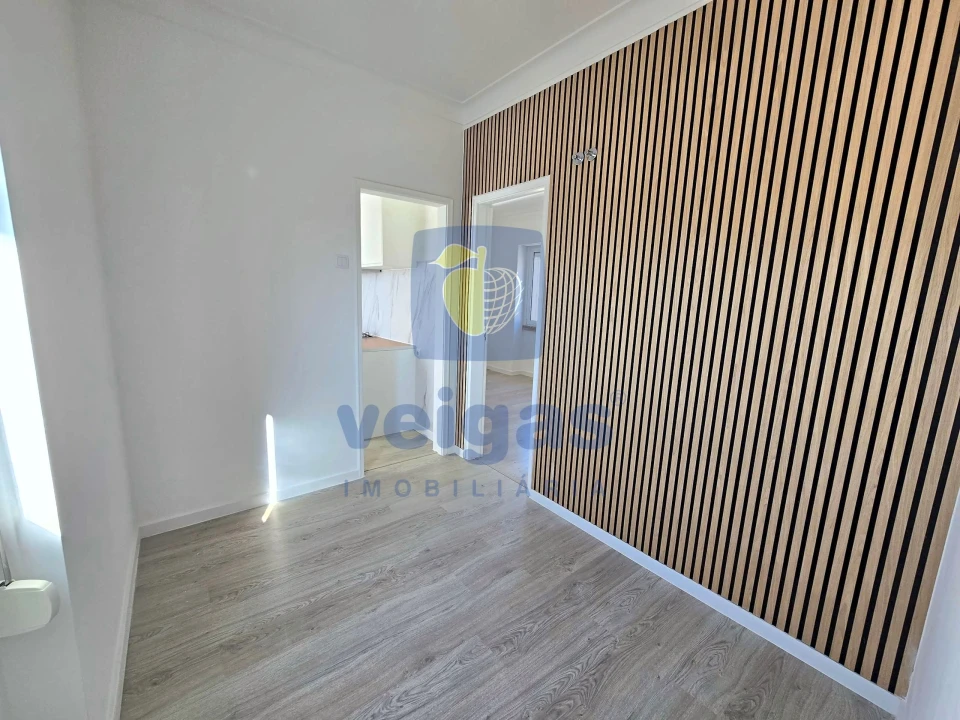 Apartamento T1 para Venda em São Vicente Foto 6