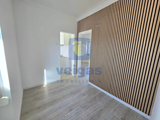 Apartamento T1 para Venda em São Vicente Foto 6