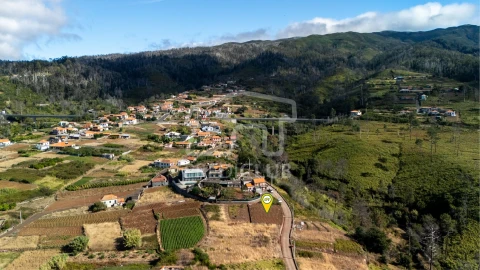 Terreno para Venda em Fajã da Ovelha