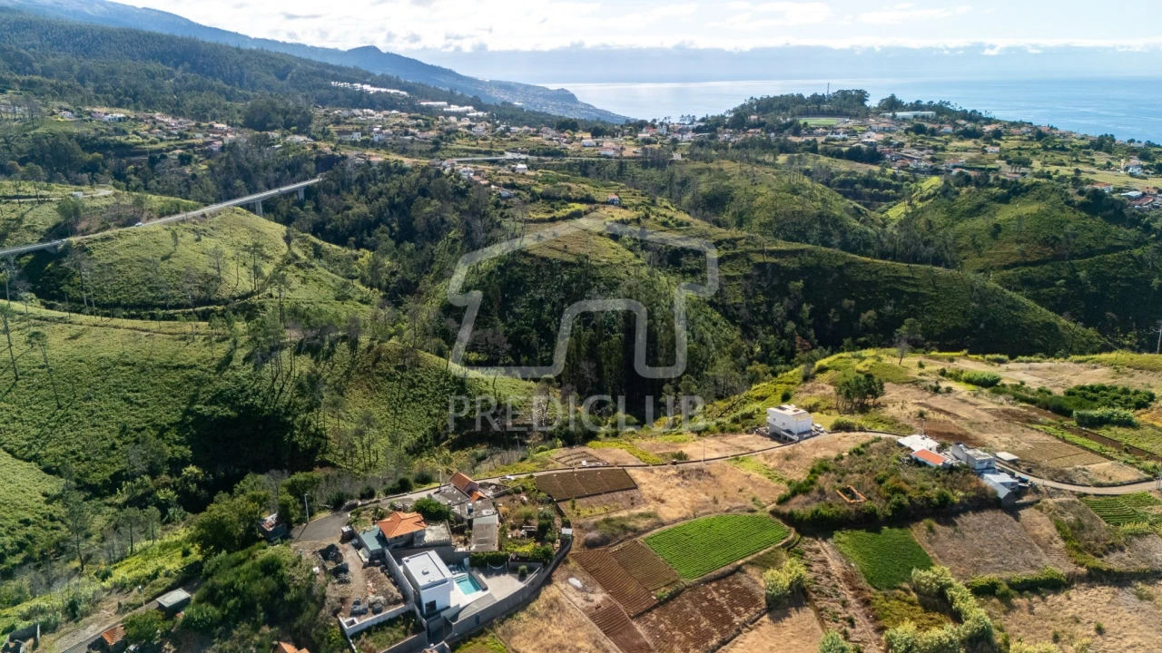 Terreno para Venda em Fajã da Ovelha Foto 16