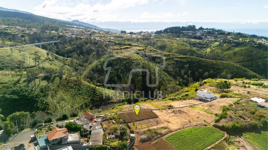 Terreno para Venda em Fajã da Ovelha Foto 8