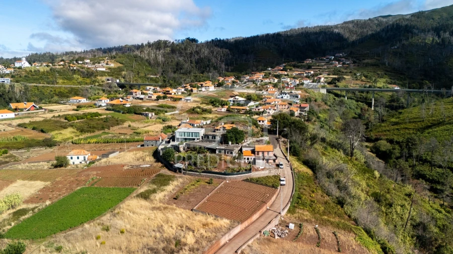 Terreno para Venda em Fajã da Ovelha Foto 11