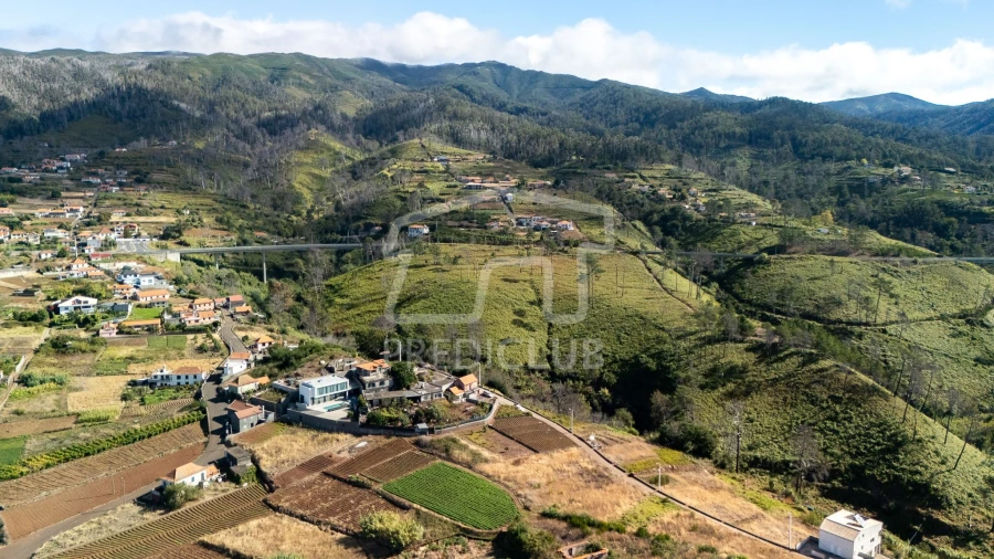 Terreno para Venda em Fajã da Ovelha Foto 13