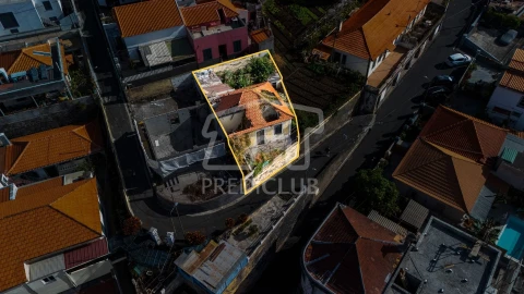 Moradia T1 para Venda em São Gonçalo