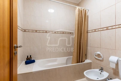 Moradia T3 para Venda em Prazeres
