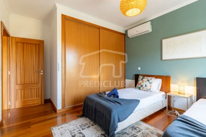 Moradia T3 para Venda em Prazeres