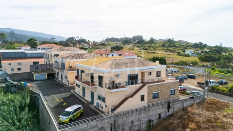 Moradia T3 para Venda em Prazeres