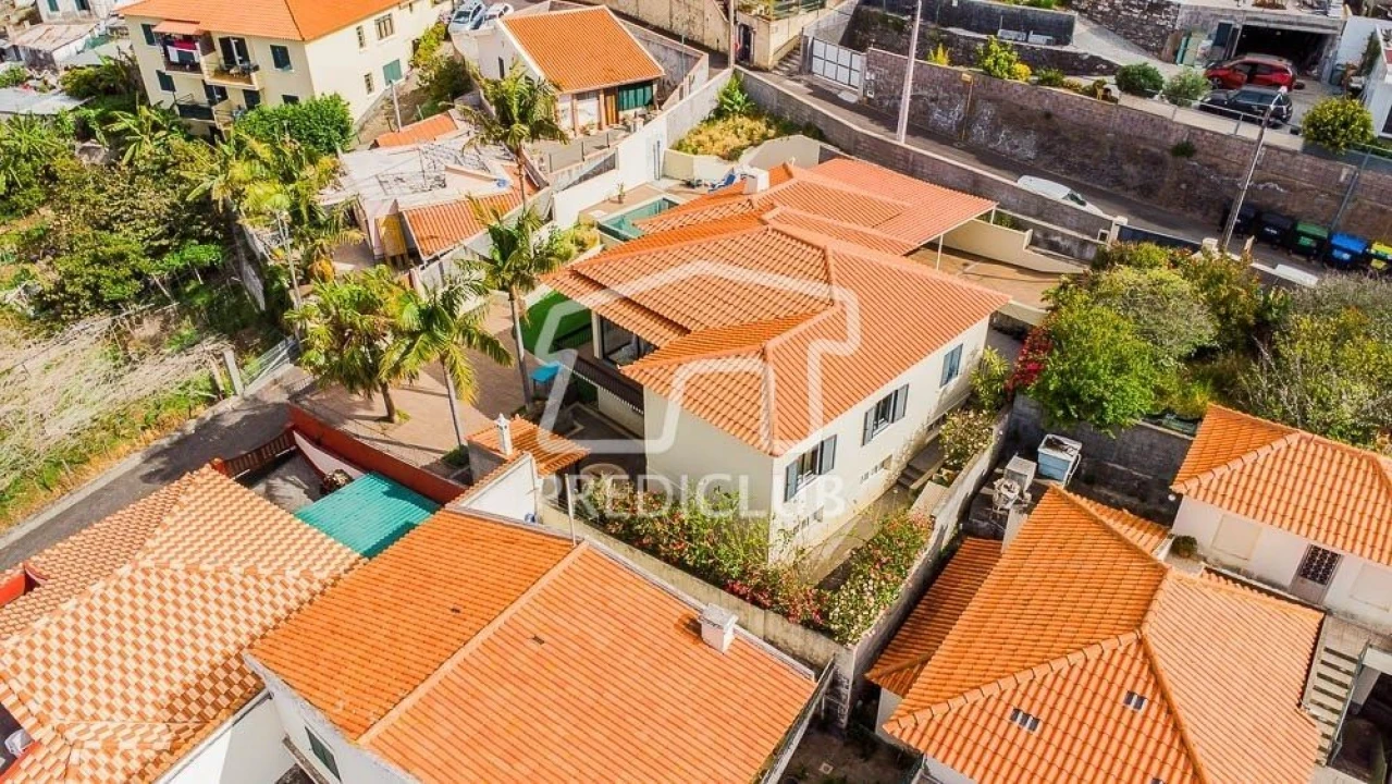 Moradia T3 para Venda em Funchal (Santa Maria Maior) Foto 5