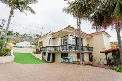 Moradia T3 para Venda em Funchal (Santa Maria Maior)