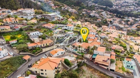 Moradia T3 para Venda em Funchal (Santa Maria Maior)