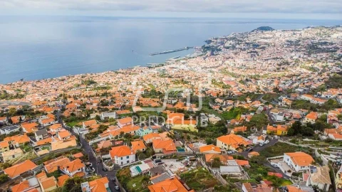 Moradia T3 para Venda em Funchal (Santa Maria Maior)