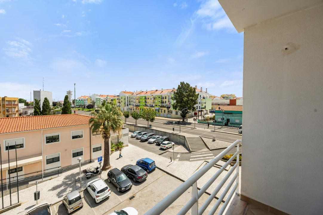 Apartamento T4 para Venda em Alcochete Foto 19