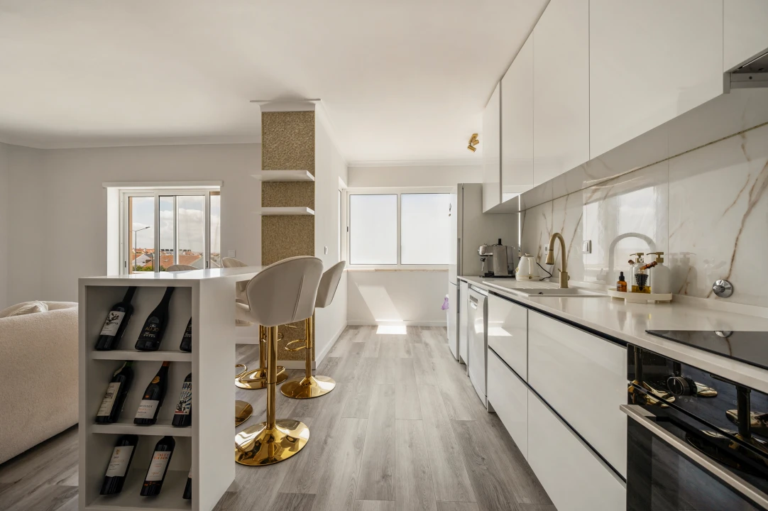 Apartamento T4 para Venda em Alcochete Foto 9