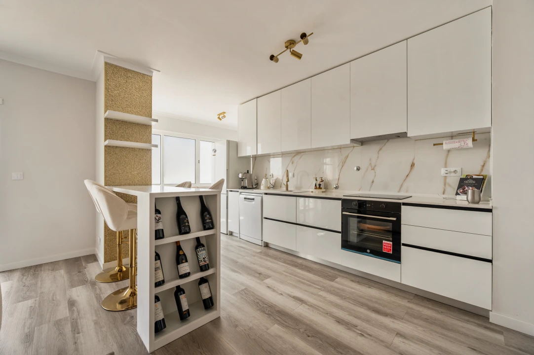 Apartamento T4 para Venda em Alcochete Foto 10