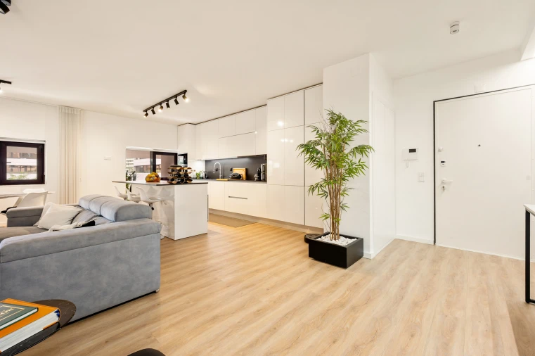 Apartamento T2 para Venda em São Domingos de Benfica Foto 8