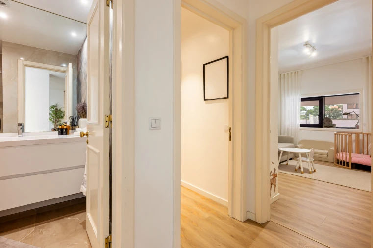 Apartamento T2 para Venda em São Domingos de Benfica Foto 17