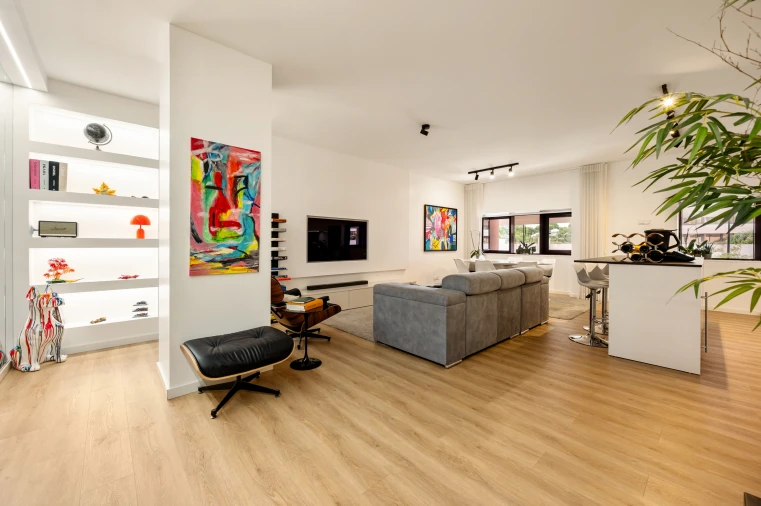 Apartamento T2 para Venda em São Domingos de Benfica Foto 5