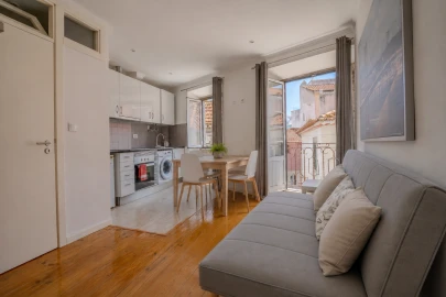 Apartamento T1 para Venda em Santa Maria Maior