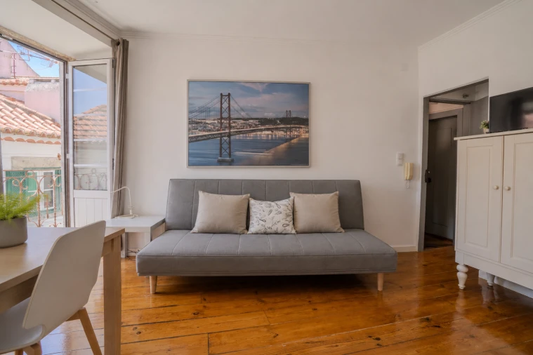 Apartamento T1 para Venda em Santa Maria Maior Foto 2