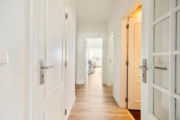 Apartamento T4 para Venda em Carnaxide e Queijas Foto 25