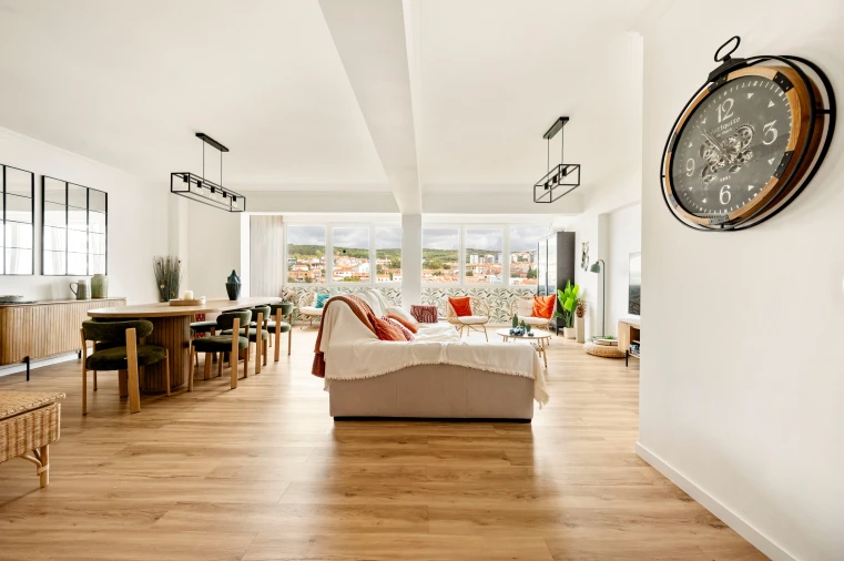 Apartamento T4 para Venda em Carnaxide e Queijas Foto 3