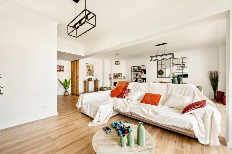 Apartamento T4 para Venda em Carnaxide e Queijas Foto 10