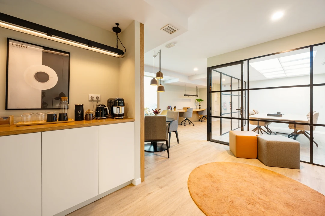 Apartamento T2 para Venda em Campolide Foto 31