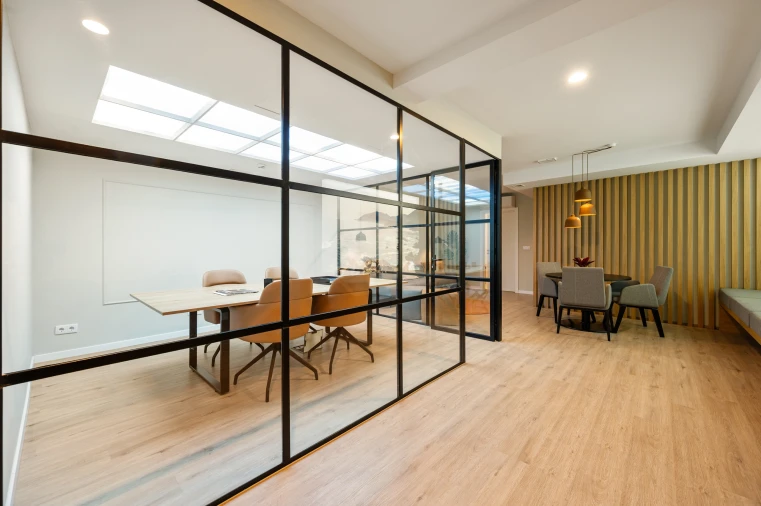 Apartamento T2 para Venda em Campolide Foto 33