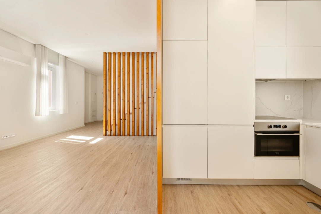 Apartamento T2 para Venda em Campolide Foto 12