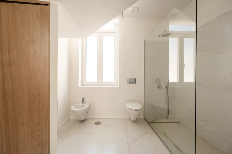 Apartamento T2 para Venda em Campolide Foto 14