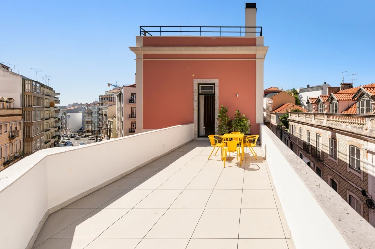 Apartamento T2 para Venda em Campolide Foto 4