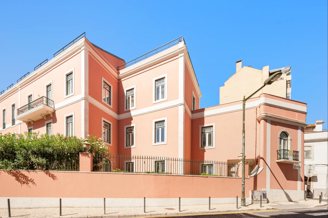 Apartamento T2 para Venda em Campolide Foto 39