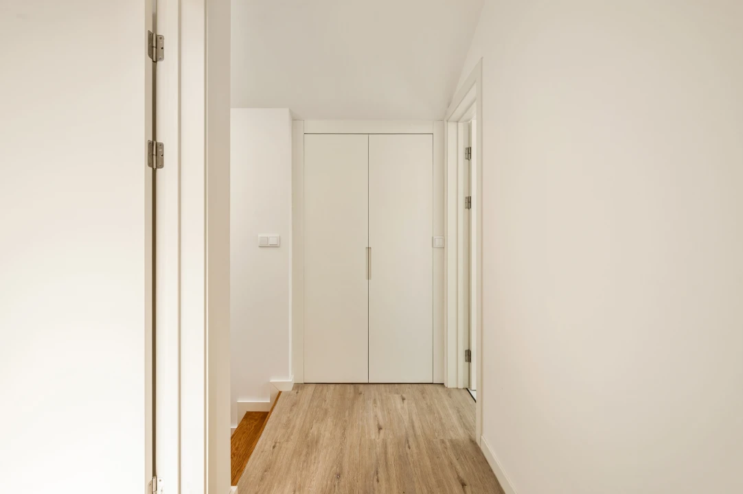 Apartamento T2 para Venda em Campolide Foto 20