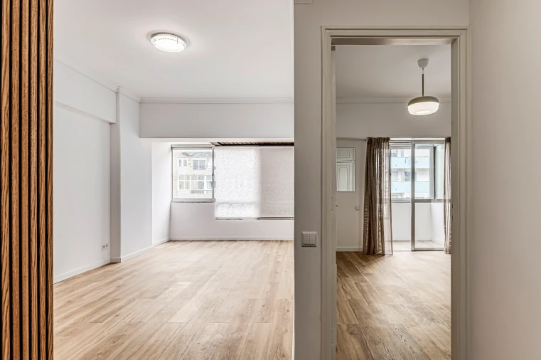 Apartamento T1 para Venda em Campolide Foto 9