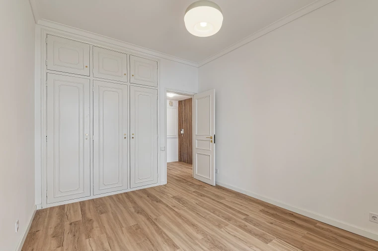 Apartamento T1 para Venda em Campolide Foto 14