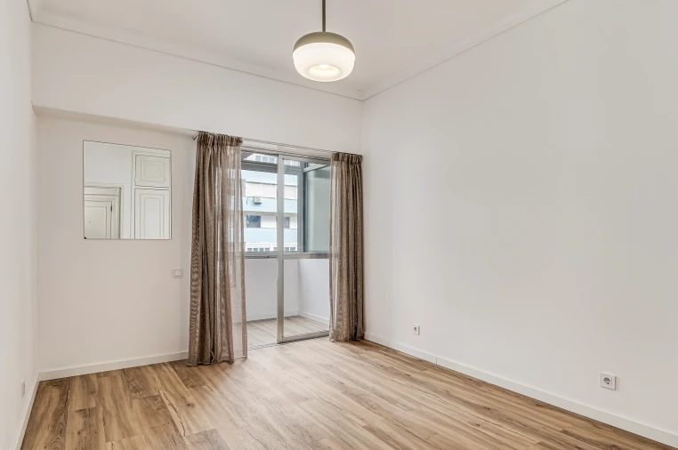 Apartamento T1 para Venda em Campolide Foto 10
