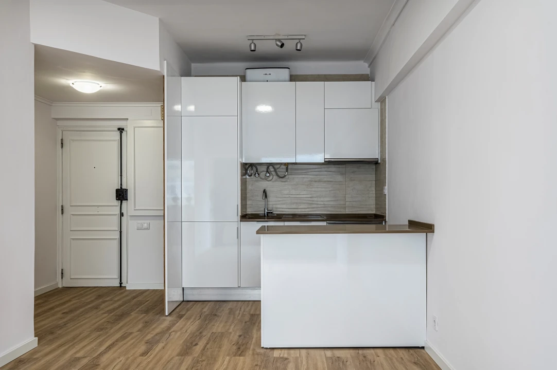 Apartamento T1 para Venda em Campolide Foto 4