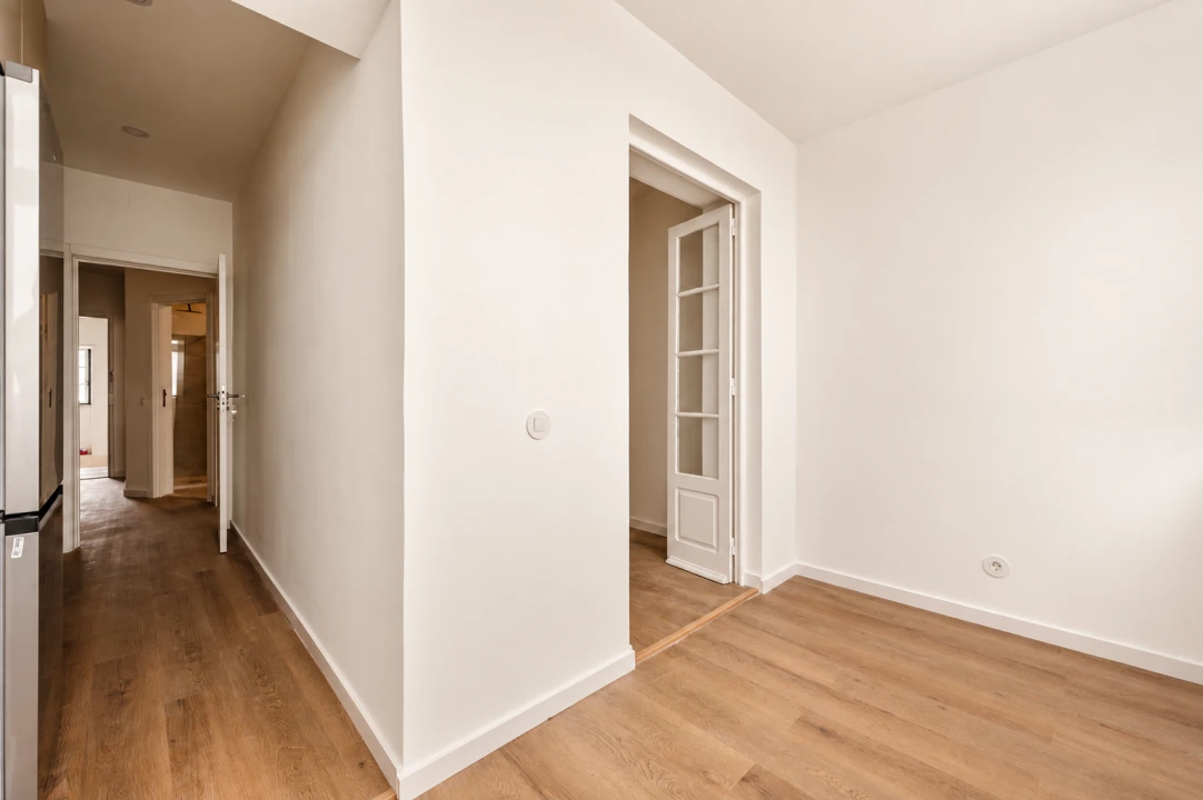 Apartamento T1 para Venda em Beato Foto 7