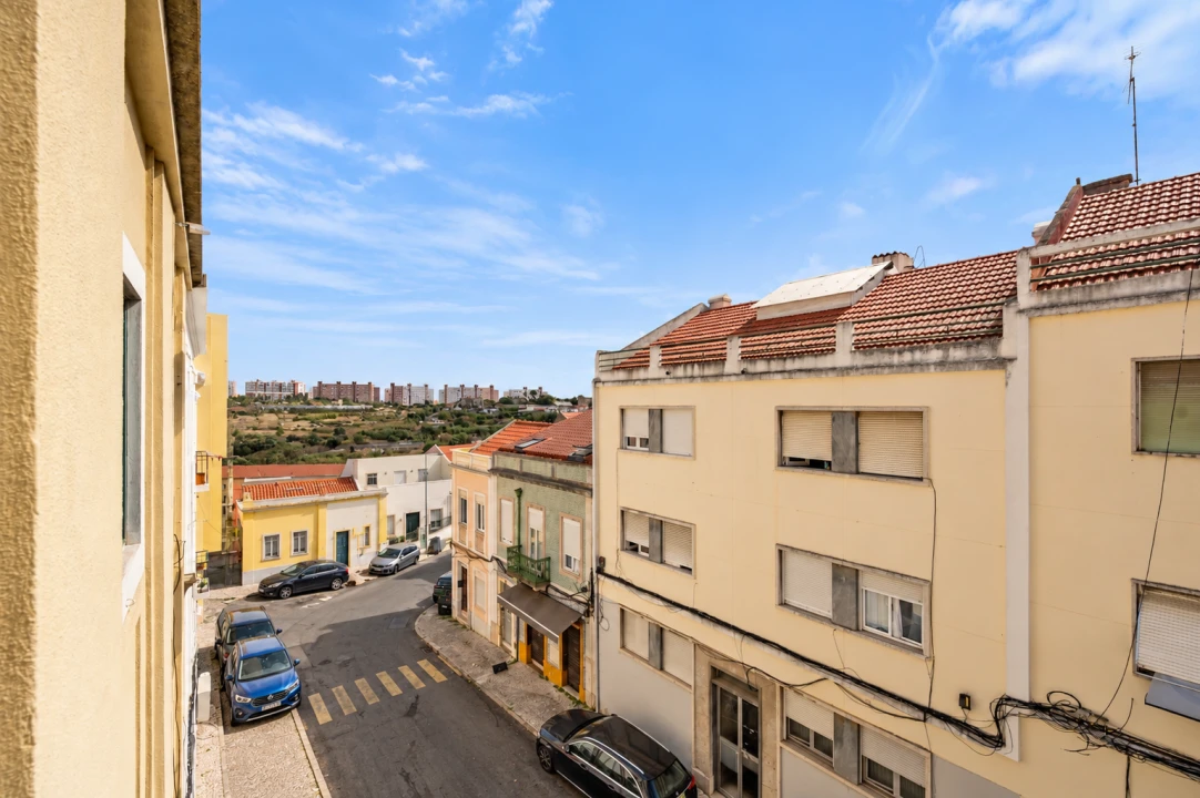 Apartamento T1 para Venda em Beato Foto 17