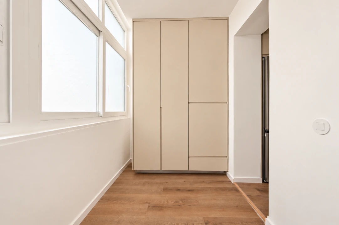 Apartamento T1 para Venda em Beato Foto 5