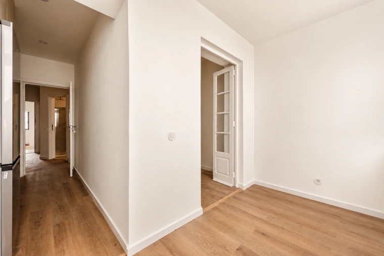 Apartamento T1 para Venda em Beato Foto 7