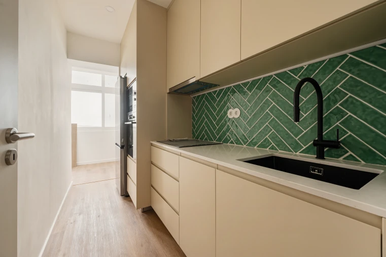 Apartamento T1 para Venda em Beato Foto 9