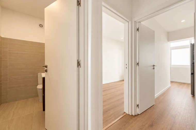 Apartamento T1 para Venda em Beato Foto 11