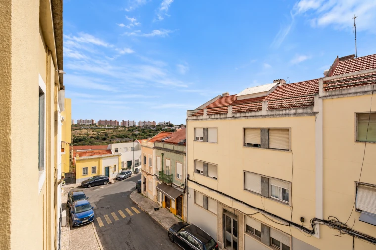 Apartamento T1 para Venda em Beato Foto 17