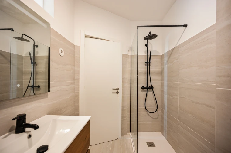 Apartamento T1 para Venda em Beato Foto 13